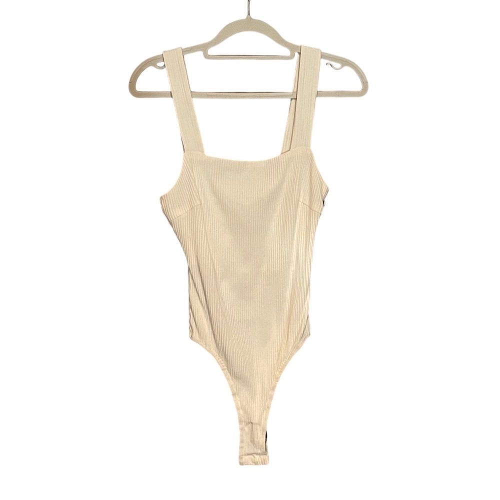 Princess Polly Rebel Fiest Bodysuit White Ribbed Square Neck Sleeveless US 6 NEW